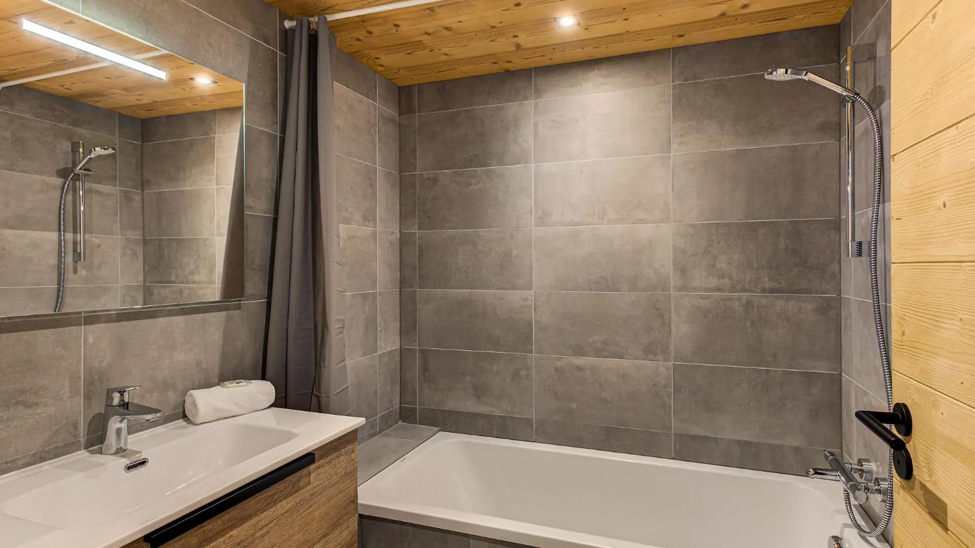 Apartment Annapurna, Alpes Travel, Les Houches, Sleeps 5